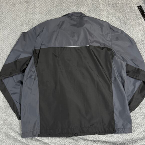 Mooyah Burger Unisex Windbreaker Jacket Core 365 Size XL - Picture 2 of 10